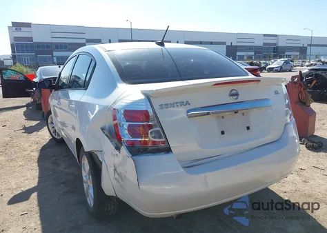 2011 Nissan Sentra 2.0Sl z USA, uszkodzony, nr VIN 3N1AB6AP0BL619316